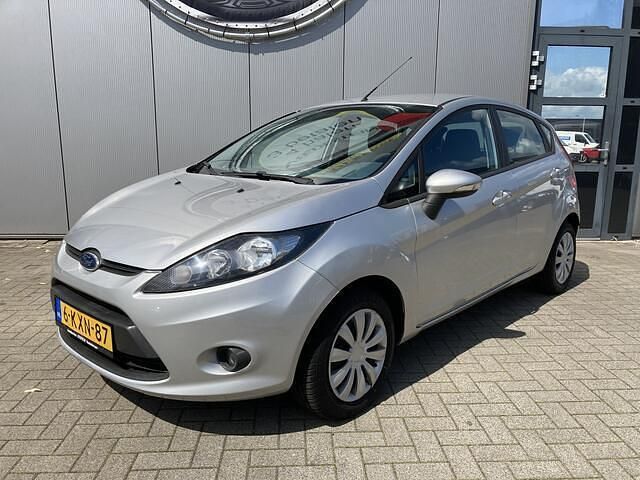 Grijs Gebruikt 2011 Ford Fiesta Trend Hatchback | € 5.450 (Goede deal) - Afbeelding 1/4