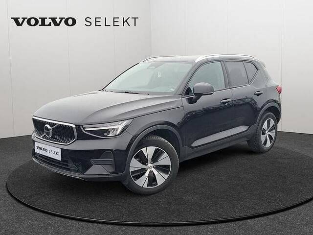 Zwart Gebruikt 2024 Volvo XC40 Core SUV | € 33.990 (Super prijs) - Afbeelding 1/4