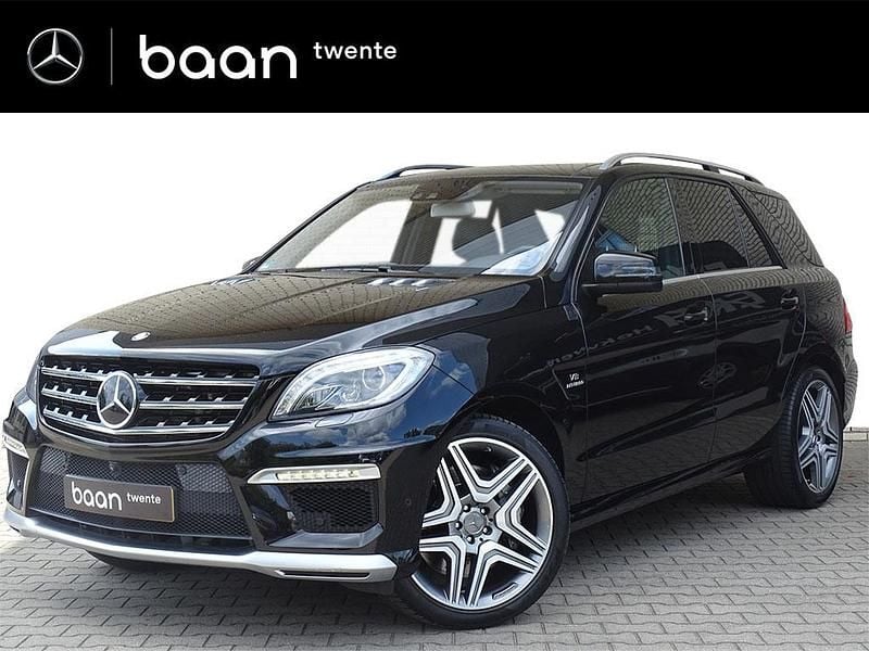 Zwart, metallic lak Gebruikt 2014 Mercedes ML63 AMG AMG SUV | € 42.750 (Goede deal) - Afbeelding 1/4