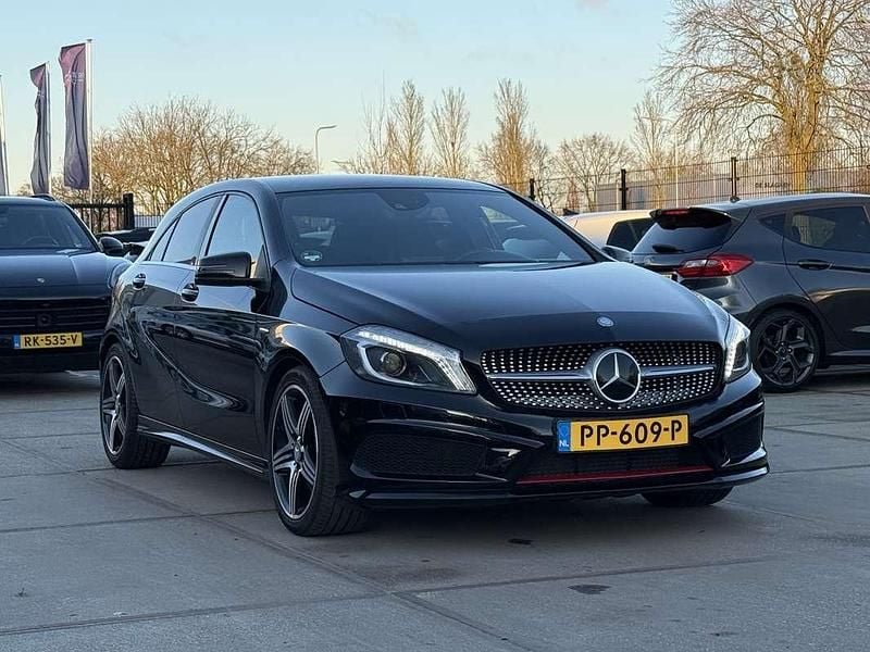 Occasion 2015 Mercedes A250 Sedan | € 18.995 (Eerlijke prijs) - Afbeelding 1/4