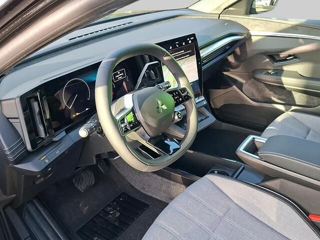 Nieuw Mitsubishi Eclipse Intense 2026 Zwart metallic SUV