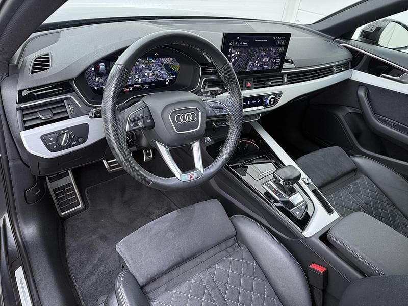 Occasion Audi A4 Competition 204 PK (150 kW) 2023 Grijs Stationwagen
