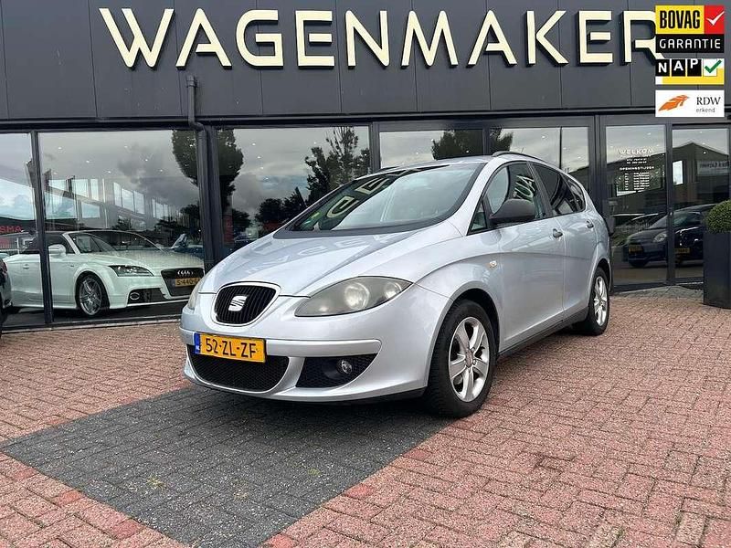 Grijs, metallic lak Gebruikt 2008 Seat Altea XL MPV | € 1.650 (Goede deal) - Afbeelding 1/4