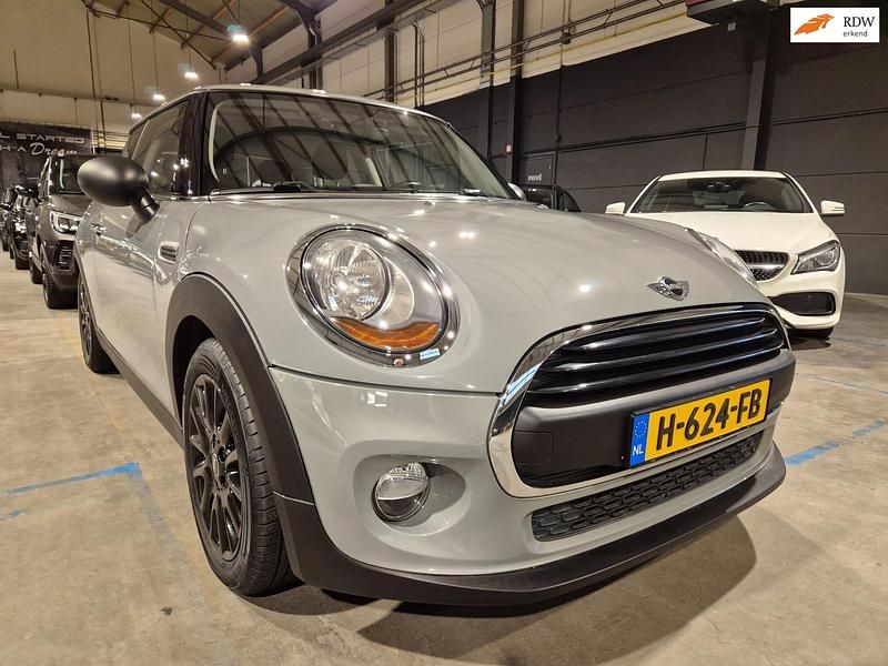Grijs Gebruikt 2018 Mini ONE Chili Hatchback | € 13.849 (Eerlijke prijs) - Afbeelding 1/4