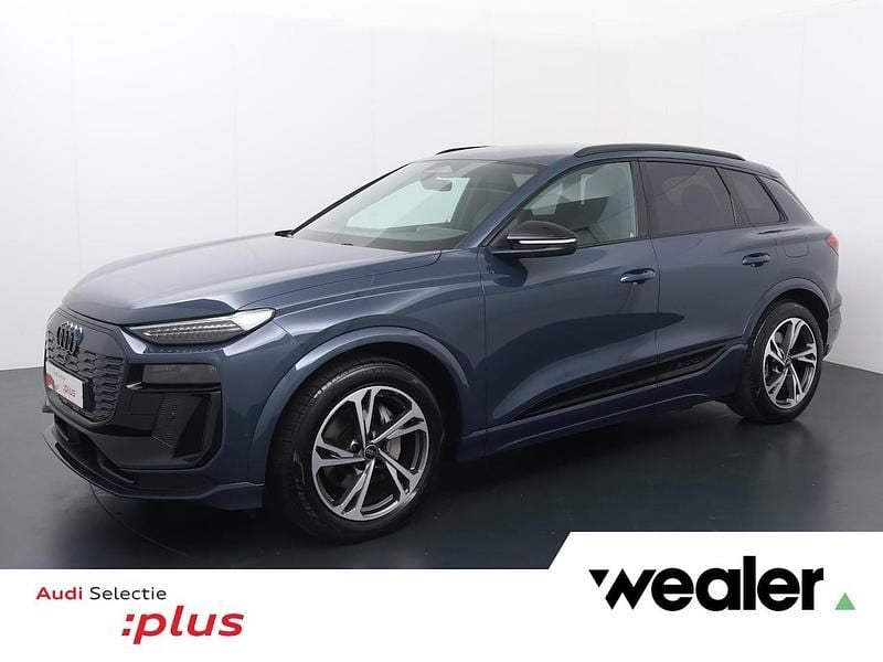 Blauw (metallic) Gebruikt 2024 Audi Q6 e-tron SUV | € 67.940 (Duur) - Afbeelding 1/4