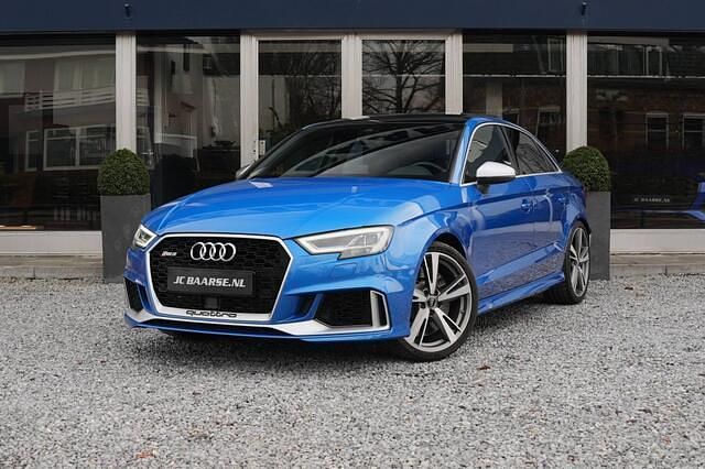 Blauw Occasion 2017 Audi RS3 Sedan | € 49.950 - Afbeelding 1/4