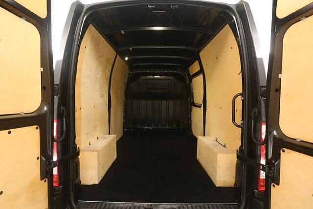 Occasion Renault Master 136 PK (100 kW) 2020 Zwart (metallic) MPV