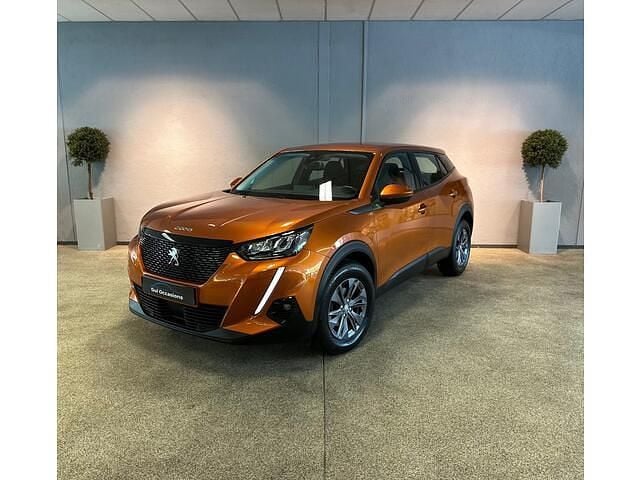 Oranje Gebruikt 2021 Peugeot 2008 Active SUV | € 18.450 (Super prijs) - Afbeelding 1/4