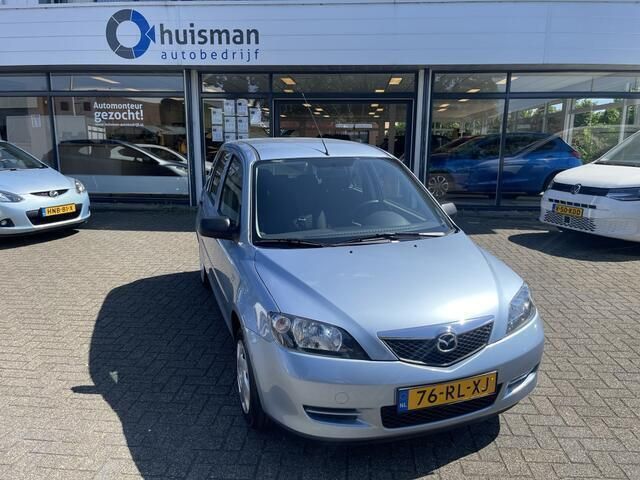 Blauw Gebruikt 2005 Mazda 2 Exclusive MPV | € 4.950 - Afbeelding 1/4