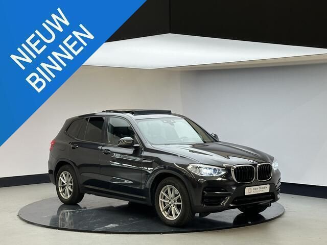 Grijs Gebruikt 2018 BMW X3 Executive SUV | € 31.430 (Eerlijke prijs) - Afbeelding 1/4
