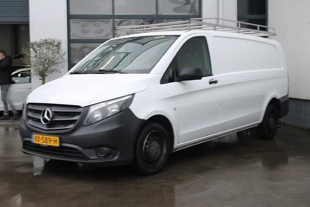 Wit Gebruikt 2016 Mercedes Vito MPV | € 8.000 (Super prijs) - Afbeelding 1/4
