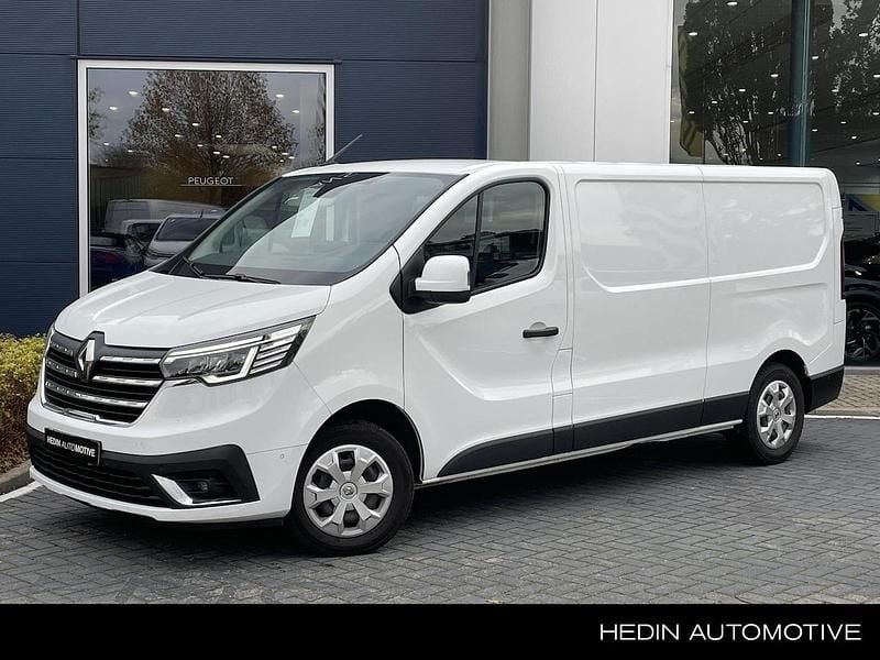 Blanc glacier 369 Gebruikt 2023 Renault Trafic Business MPV | € 15.845 (Super prijs) - Afbeelding 1/3