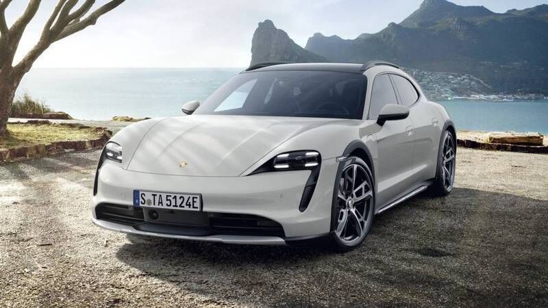 Krijt Gebruikt 2024 Porsche Taycan Cross Turismo Sedan | € 84.950 (Super prijs) - Afbeelding 1/4