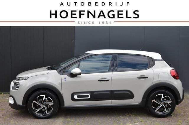 Grijs Gebruikt 2022 Citroën C3 Feel Hatchback | € 17.950 (Eerlijke prijs) - Afbeelding 1/4