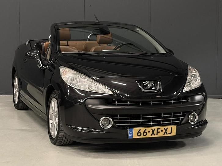 Occasion Peugeot 207 CC 120 PK (88 kW) 2007 Zwart Cabriolet