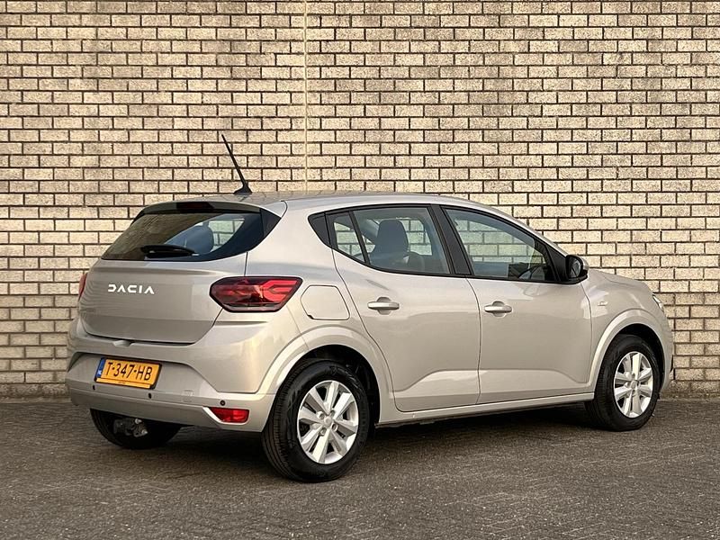 Occasion Dacia Sandero Expression 2023 Grijs Hatchback