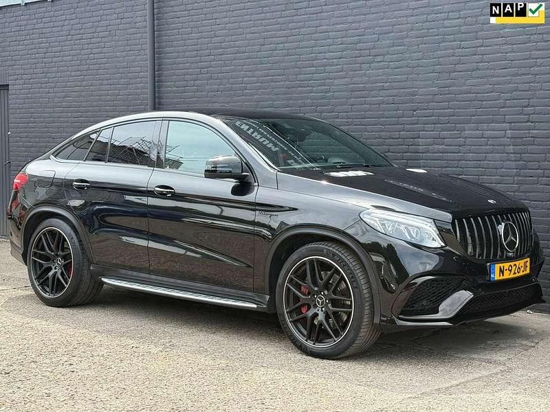 Zwart Gebruikt 2018 Mercedes GLE63 AMG AMG SUV | € 67.495 (Eerlijke prijs) - Afbeelding 1/4