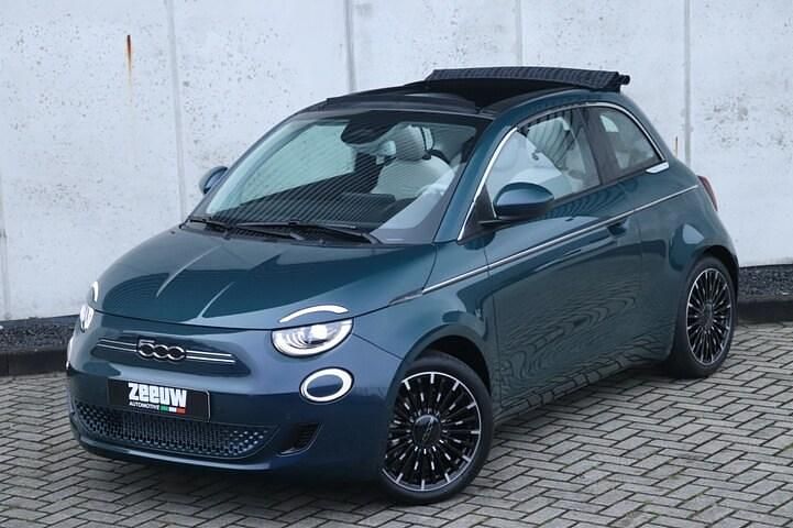 Occasion Fiat 500e La Prima 86 kW (118 PK) 2021 Blauw Cabriolet