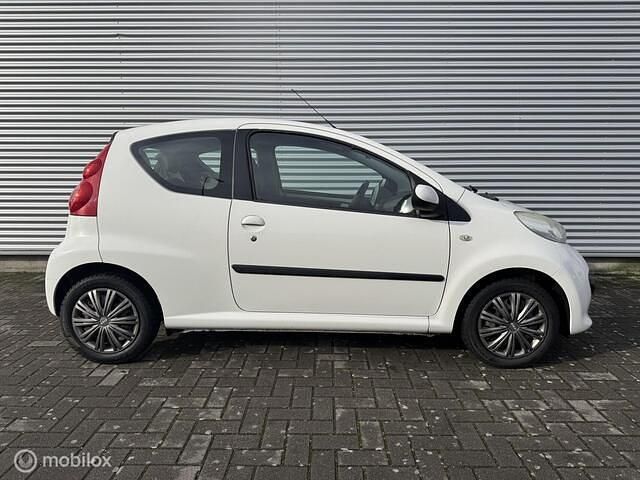 Occasion Peugeot 107 68 PK (50 kW) 2008 Wit Hatchback