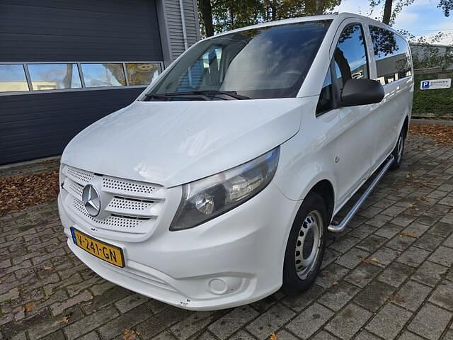 Wit Gebruikt 2015 Mercedes Vito Van | € 9.995 (Eerlijke prijs) - Afbeelding 1/4