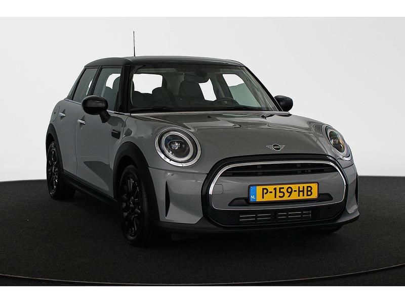 Occasion Mini Cooper Business 136 PK (100 kW) 2022 Grijs Hatchback