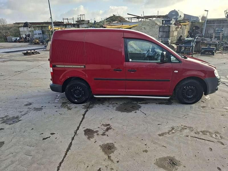 Rood Occasion 2010 VW Caddy MPV | € 3.000 (Eerlijke prijs) - Afbeelding 1/4