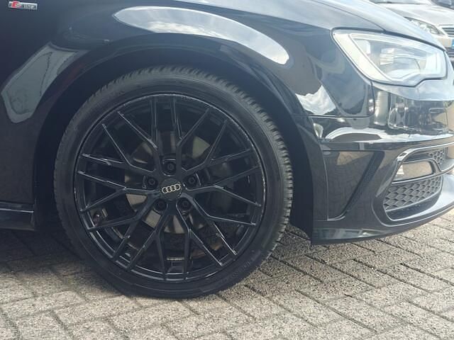 Occasion Audi A3 Sportback 122 PK (89 kW) 2014 Zwart Hatchback