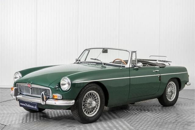 Groen Gebruikt 1967 MG B Cabriolet | € 17.900 - Afbeelding 1/4