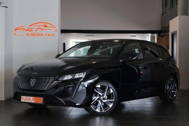 Zwart Occasion 2022 Peugeot 308 Allure Sedan | € 19.499 (Eerlijke prijs) - Afbeelding 1/4