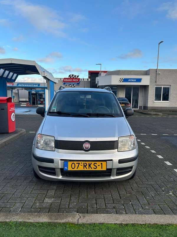Zilver Gebruikt 2011 Fiat Panda Active Hatchback | € 3.000 (Eerlijke prijs) - Afbeelding 1/4