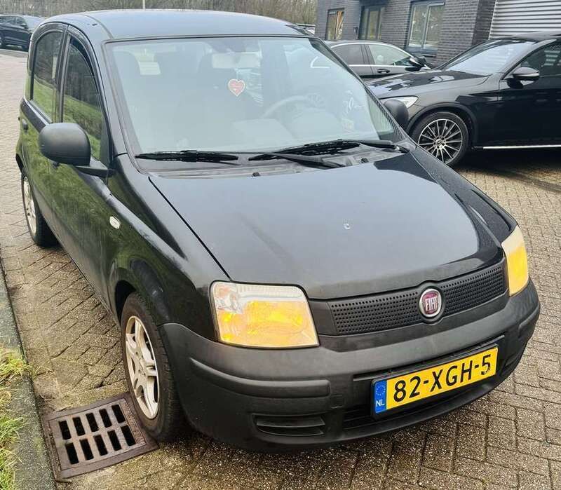 Zwart Gebruikt 2012 Fiat Panda Classica Hatchback | € 2.300 (Goede deal) - Afbeelding 1/4