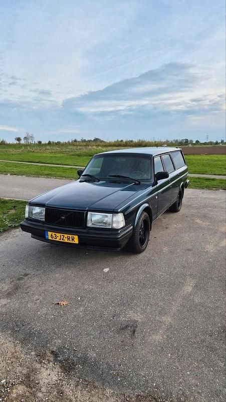 Gebruikt 1991 Volvo 240 | € 9.000 - Afbeelding 1/4