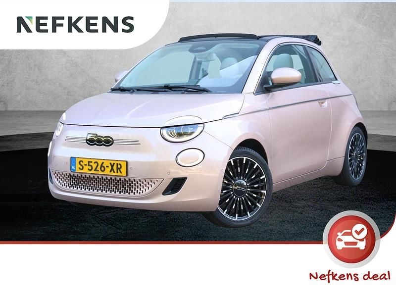 Rood Gebruikt 2023 Fiat 500C La Prima Cabriolet | € 24.725 (Duur) - Afbeelding 1/3