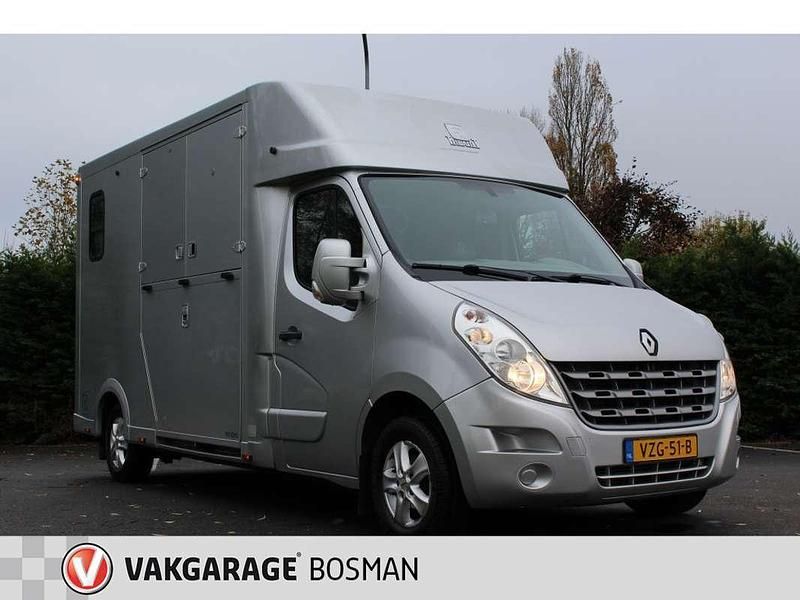 Grijs (metallic) Gebruikt 2014 Renault Master Van | € 39.950 - Afbeelding 1/4