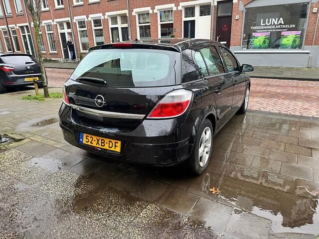 Occasion Opel Astra Business 105 PK (77 kW) 2007 Zwart (metallic) Hatchback