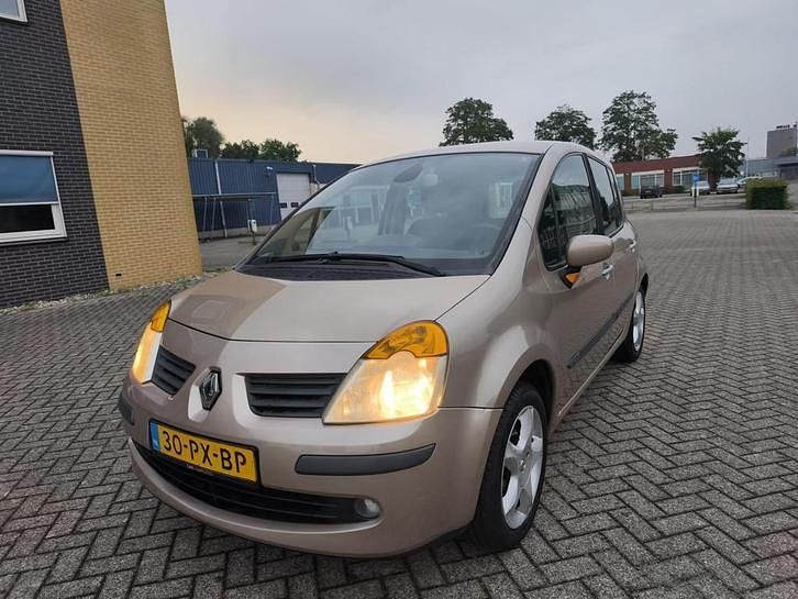 Gebruikt 2004 Renault Modus Luxe MPV | € 1.199 (Eerlijke prijs) - Afbeelding 1/4