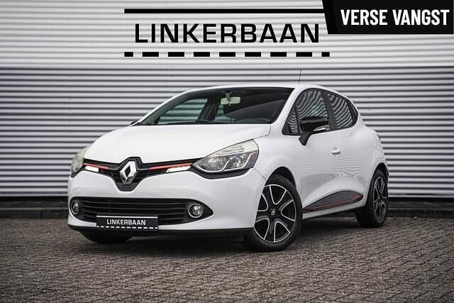 Wit Gebruikt 2013 Renault Clio IV Collection Hatchback | € 5.695 (Eerlijke prijs) - Afbeelding 1/3