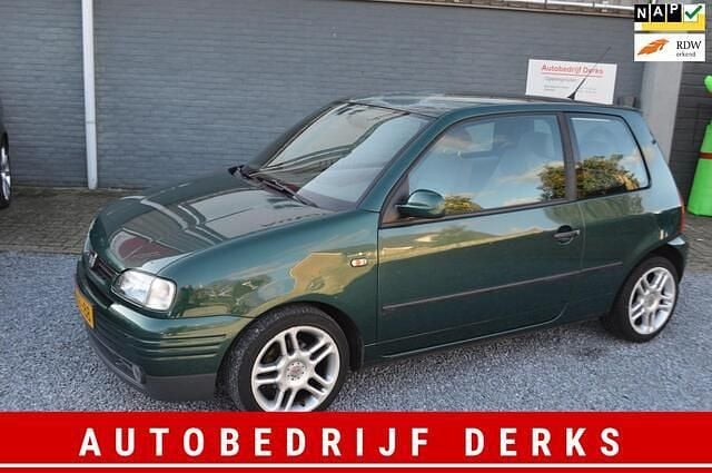 Groen Gebruikt 1998 Seat Arosa Hatchback | € 950 (Eerlijke prijs) - Afbeelding 1/4