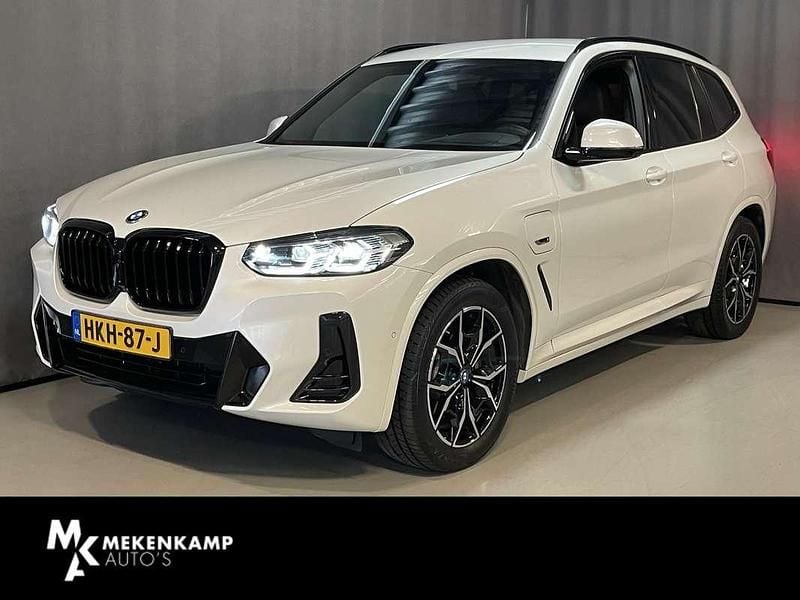 , metallic lak Gebruikt 2022 BMW X3 Executive SUV | € 46.950 (Super prijs) - Afbeelding 1/4