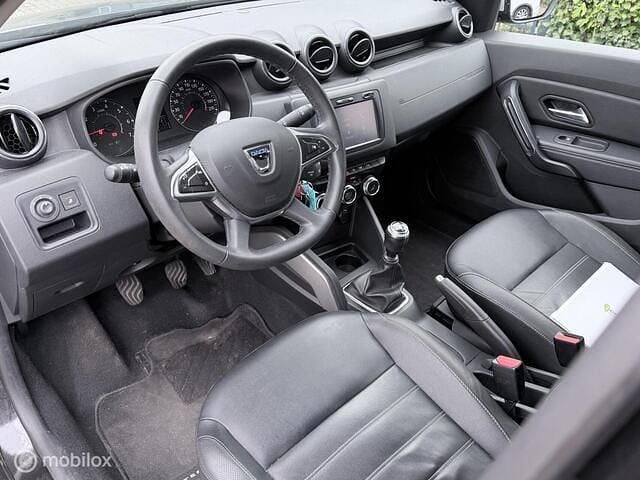 Occasion Dacia Duster Prestige 125 PK (91 kW) 2018 Zwart (metallic) SUV