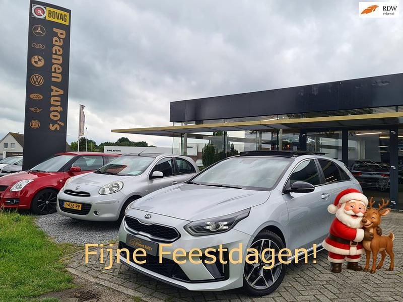 Grijs Gebruikt 2019 Kia Ceed GT-Line Hatchback | € 19.499 (Eerlijke prijs) - Afbeelding 1/3