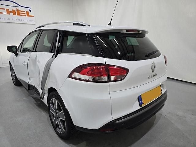 Occasion Renault Clio GrandTour Night&Day 90 PK (66 kW) 2014 Wit Stationwagen
