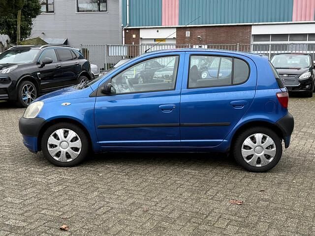 Occasion Toyota Yaris 68 PK (50 kW) 2002 Blauw Hatchback
