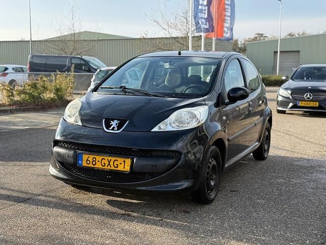 Occasion Peugeot 107 68 PK (50 kW) 2008 Zwart Hatchback