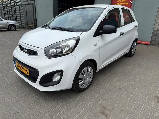 Wit Occasion 2013 Kia Picanto Hatchback | € 4.999 (Eerlijke prijs) - Afbeelding 1/4