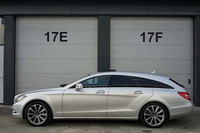 Zilver Gebruikt 2014 Mercedes CLS350 Shooting Brake Stationwagen | € 29.900 - Afbeelding 1/4