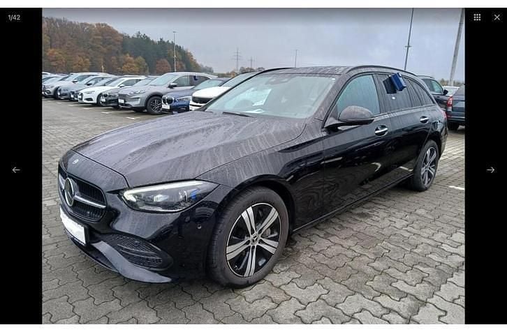 Gebruikt 2022 Mercedes 300 Avantgarde Stationwagen | € 34.950 - Afbeelding 1/4
