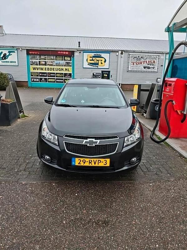 Occasion 2011 Chevrolet Cruze | € 3.600 (Eerlijke prijs) - Afbeelding 1/4
