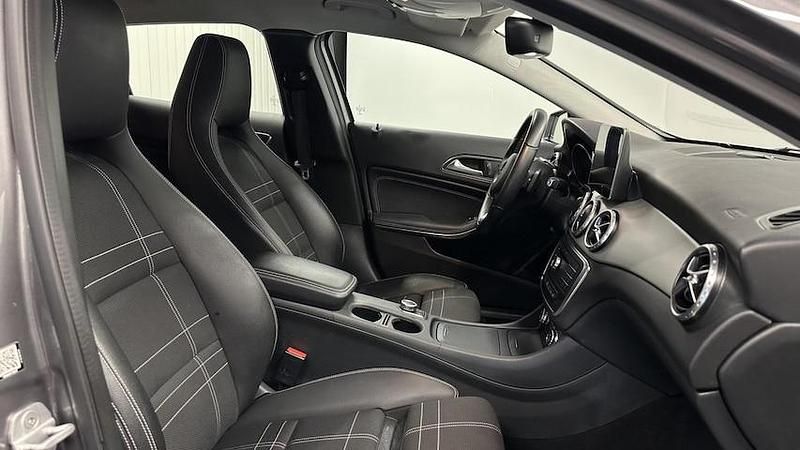 Occasion Mercedes GLA200 Prestige 136 PK (100 kW) 2016 Grijs SUV