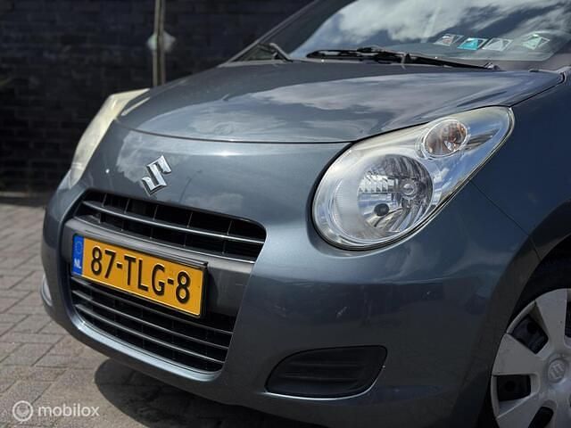 Grijs Gebruikt 2012 Suzuki Alto Comfort Hatchback | € 1.995 (Eerlijke prijs) - Afbeelding 1/4
